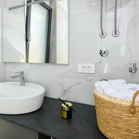 Sunny Day Luxury Holiday Apartments Orebić Esterno foto