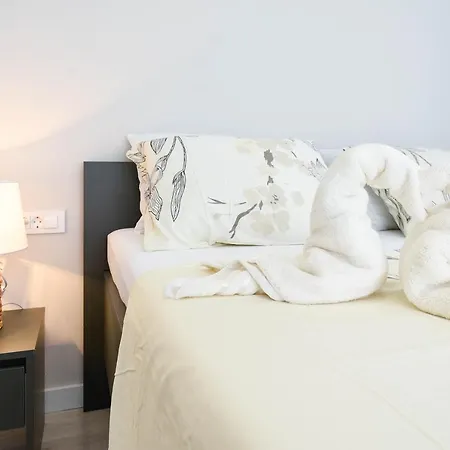 Sunny Day Luxury Holiday Apartments Orebić Esterno foto