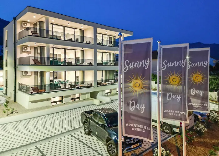 Sunny Day Luxury Holiday Apartments