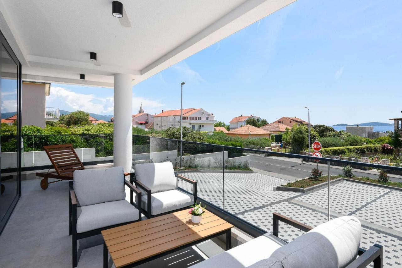 Sunny Day Luxury *