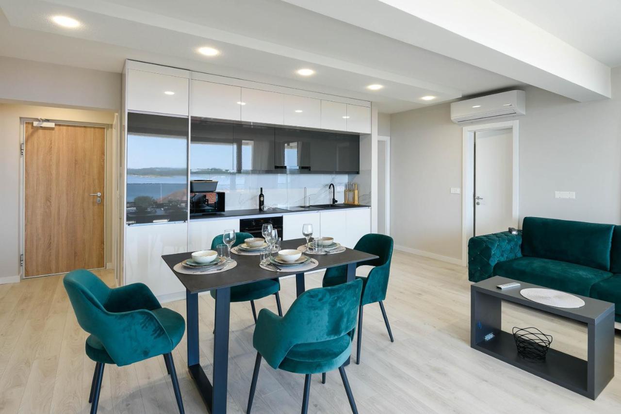 Sunny Day Luxury Apartment *